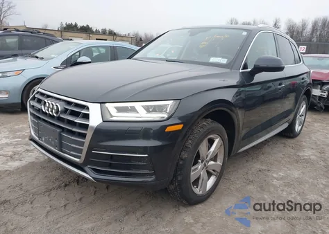 2018 Audi Q5 2.0T Premium/2.0T Tech Premium z USA, uszkodzony, nr VIN WA1BNAFY9J2176574